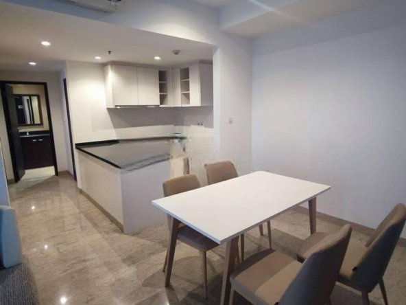 Branz BSD 2BR semifurnished lantai sedang