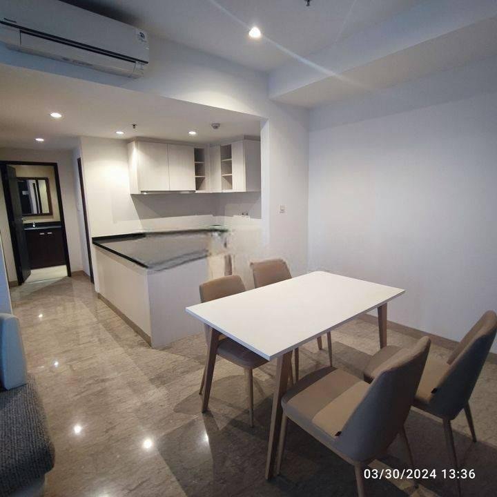 Branz BSD 2BR semifurnished lantai sedang