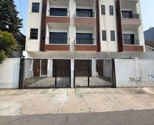 RUMAH BARU 3 LANTAI SIAP HUNI DI JELAMBAR 22 RUMAH BARU 3 LANTAI SIAP HUNI DI JELAMBAR RUMAH BARU 3 LANTAI SIAP HUNI DI JELAMBAR