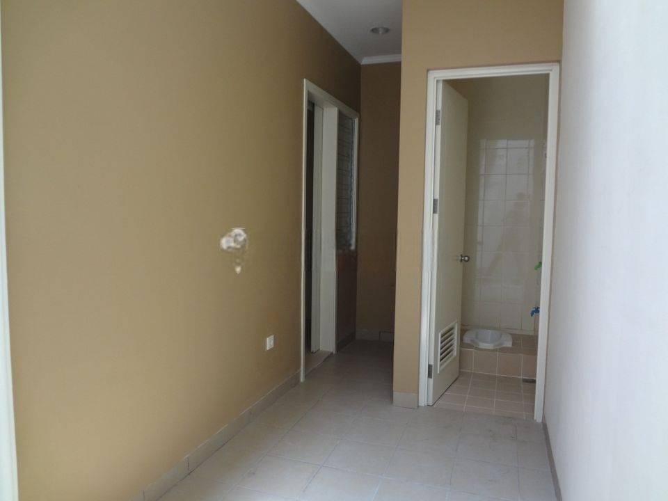 Disewa Europe 6x15 TERMURAH 60jt di green lake city siap huni