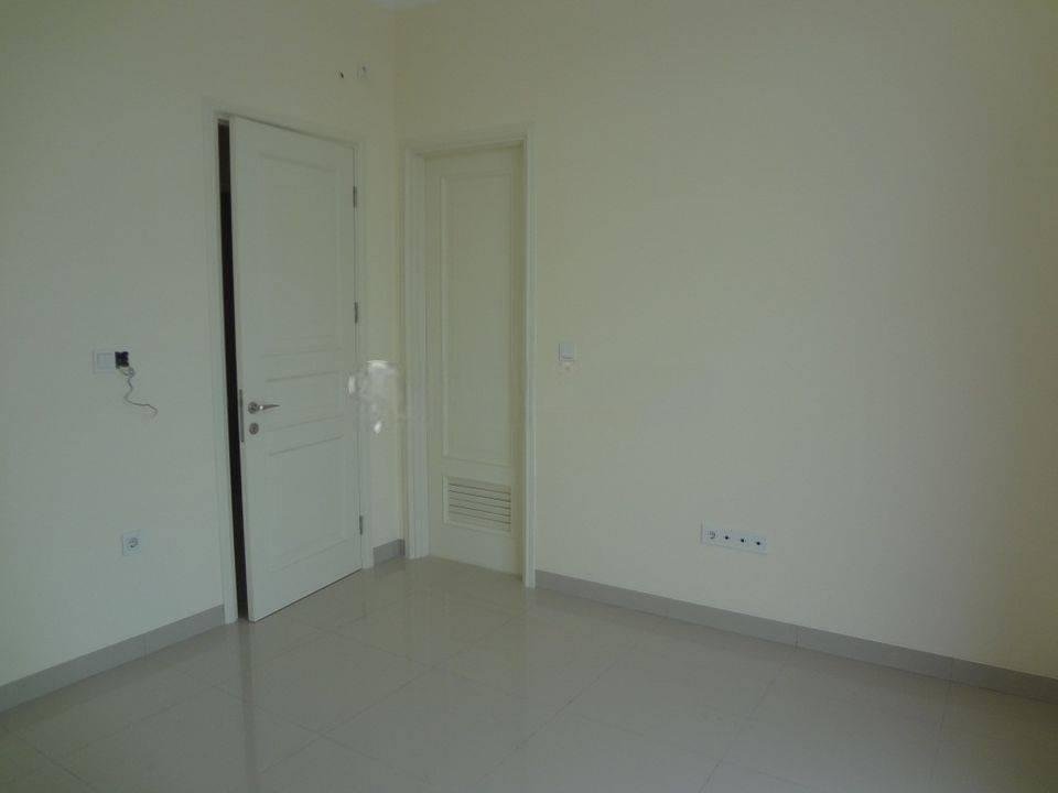 Disewa Europe 6x15 TERMURAH 60jt di green lake city siap huni