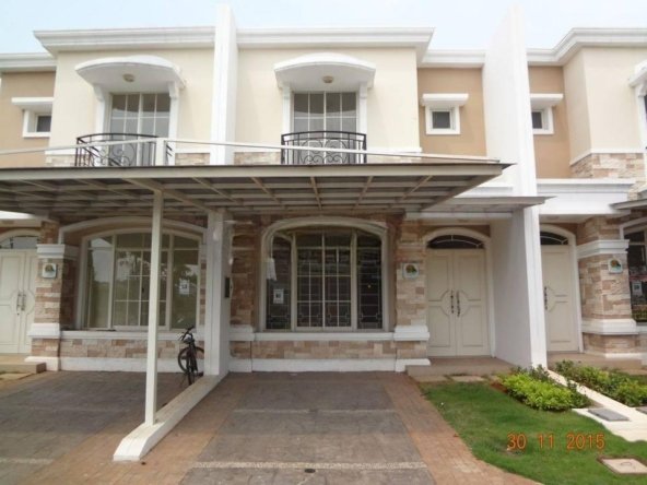 Disewa Europe 6x15 TERMURAH 60jt di green lake city siap huni