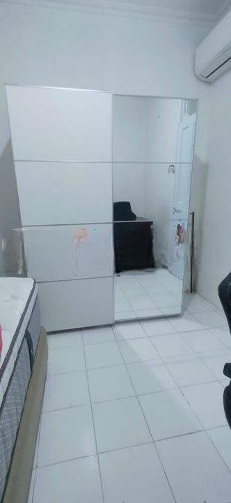 Rumah Semi Furnish 2 Lantai Di Taman Palem Lestari Blok A Danamon