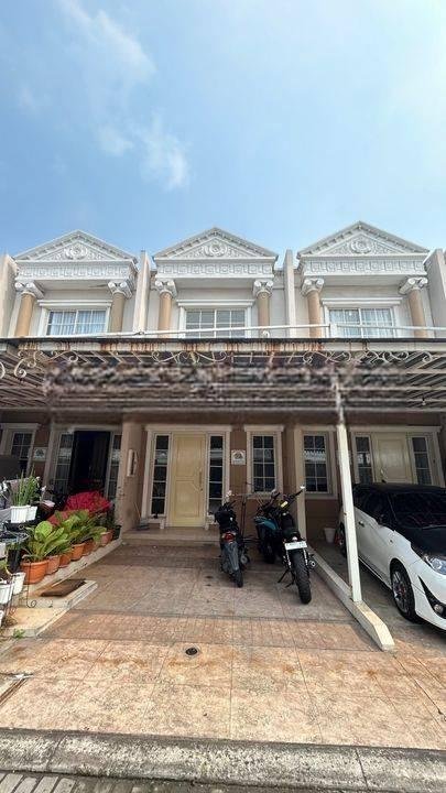kan Rumah West Europe 4X15 terawat dan rapih
