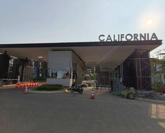 Disewakan cepat Rumah Millenial cluster di Cluster California PIK 2 Extention , Tangerang 4 Disewakan cepat Rumah Millenial cluster di Cluster California PIK 2 Extention , Tangerang Disewakan cepat Rumah Millenial cluster di Cluster California PIK 2 Extention
