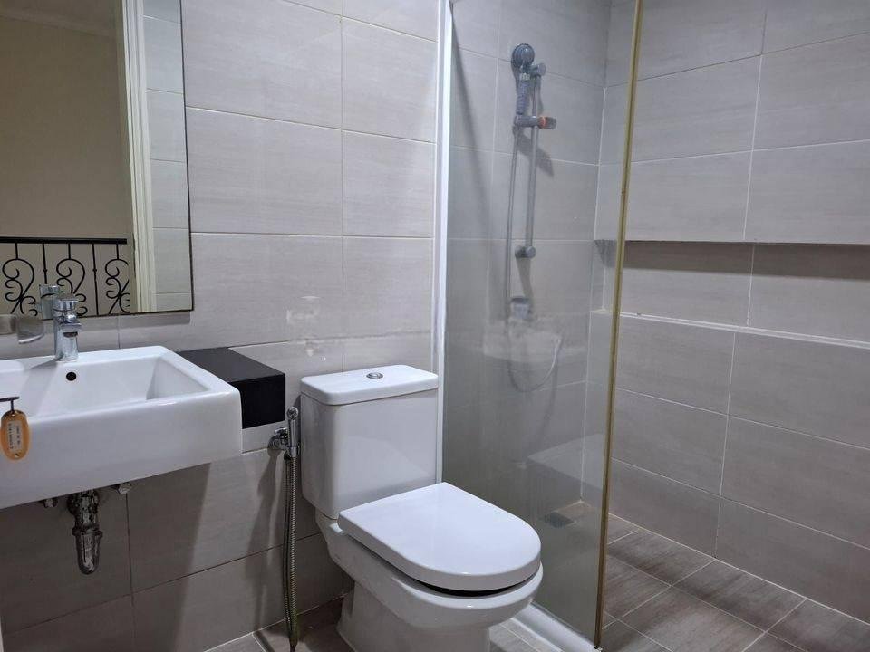 Rumah fully furnished 6x15 di green lake city tinggal bawa koper