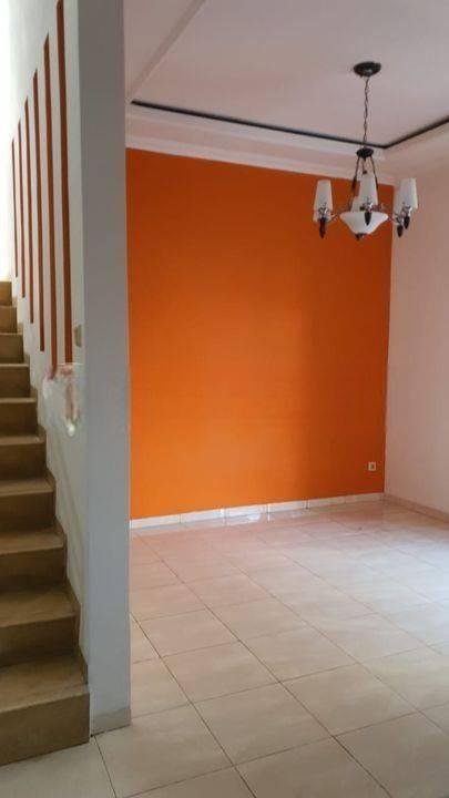 kan Rumah di Tebet 2 Lantai dekat Pasar Tebet Barat