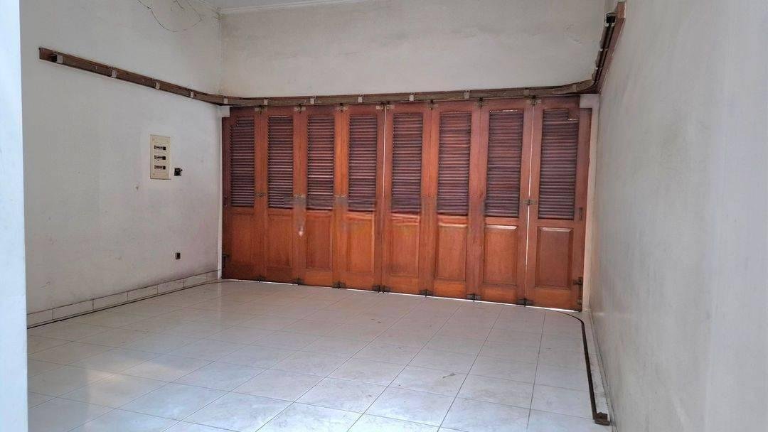 DISEWAKAN.... Rumah mewah