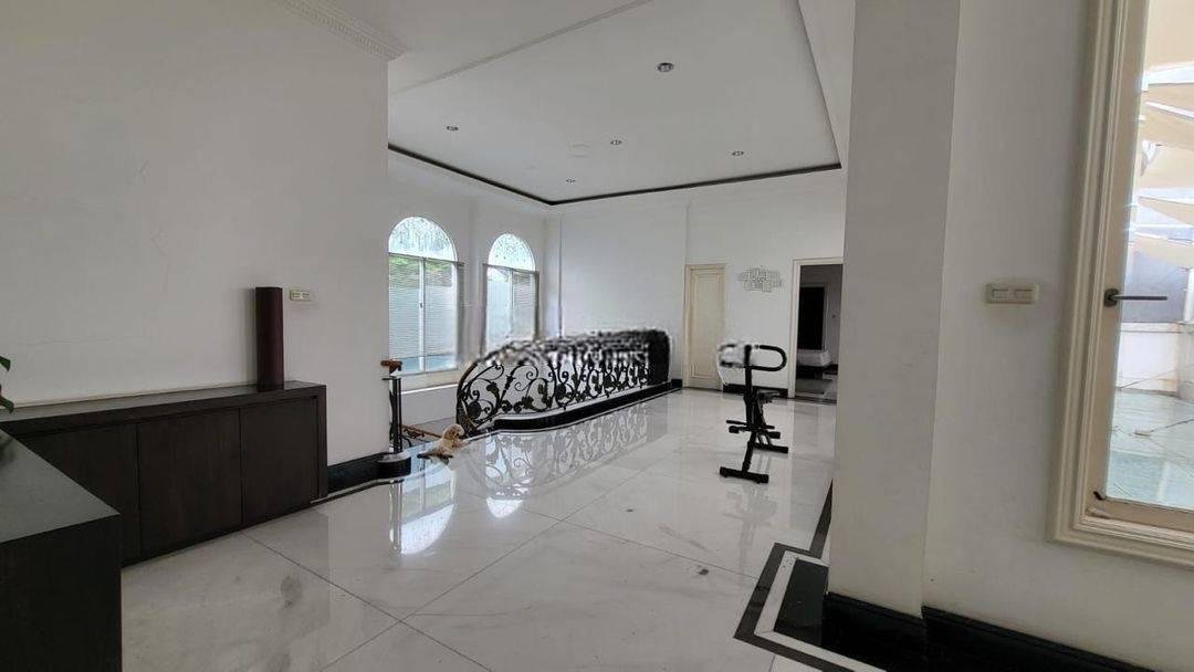 Disewakan Rumah di Bukit Golf Mediterania (Hook)