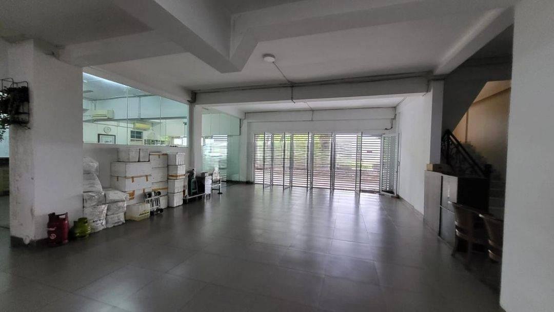 Disewakan Rumah di Bukit Golf Mediterania (Hook)