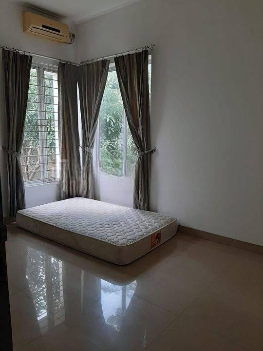 Rumah cantik di icon BSD sangat nyaman /aman bwat tinggal