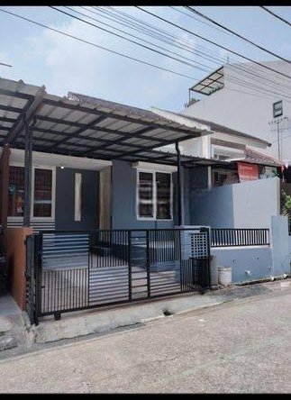 Rumh dalam cluster cendana residence siap huni lokasi strategis belakang kantor walikota tanggerang selatan dekat dengan sekolah dan pasar