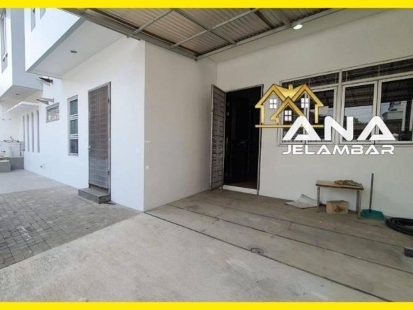 ANA*RUMAH 2LT LUAS 13X14M MURAH