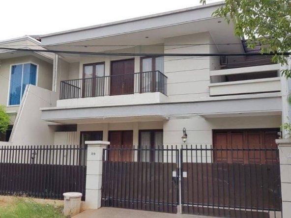 Disewakan rumah exclusive di puri indah. Jarang ada di Puri indah