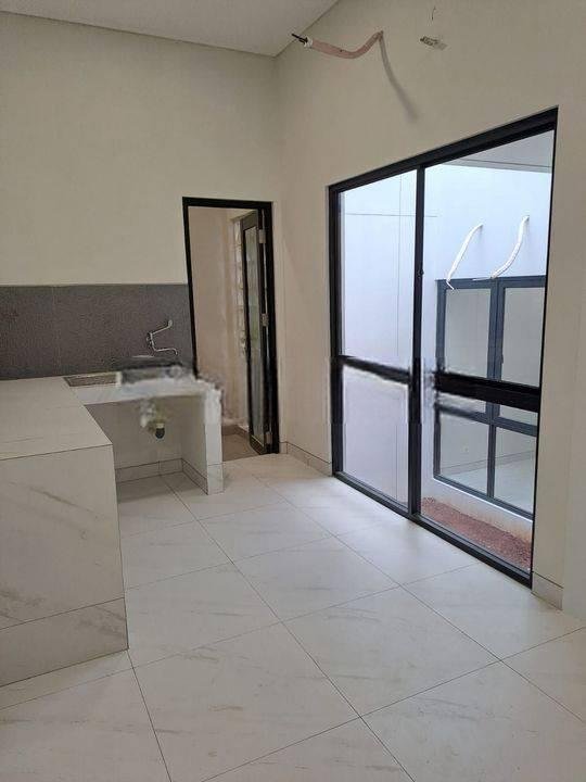 RUMAH BARU DI CLUSTER BARU KOTA WISATA CIBUBUR JAKARTA TIMUR