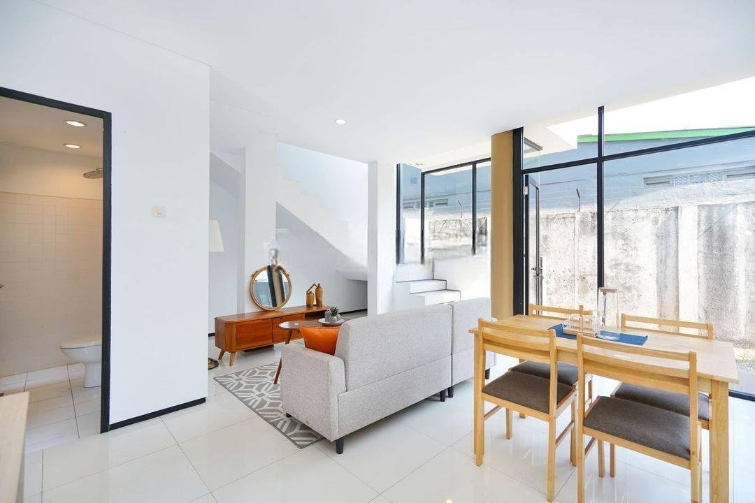 Rumah Luas Cantik 2 LT Bsa Nego 15 menit ke LIPPO TAMINI Dibantu KPR J18482