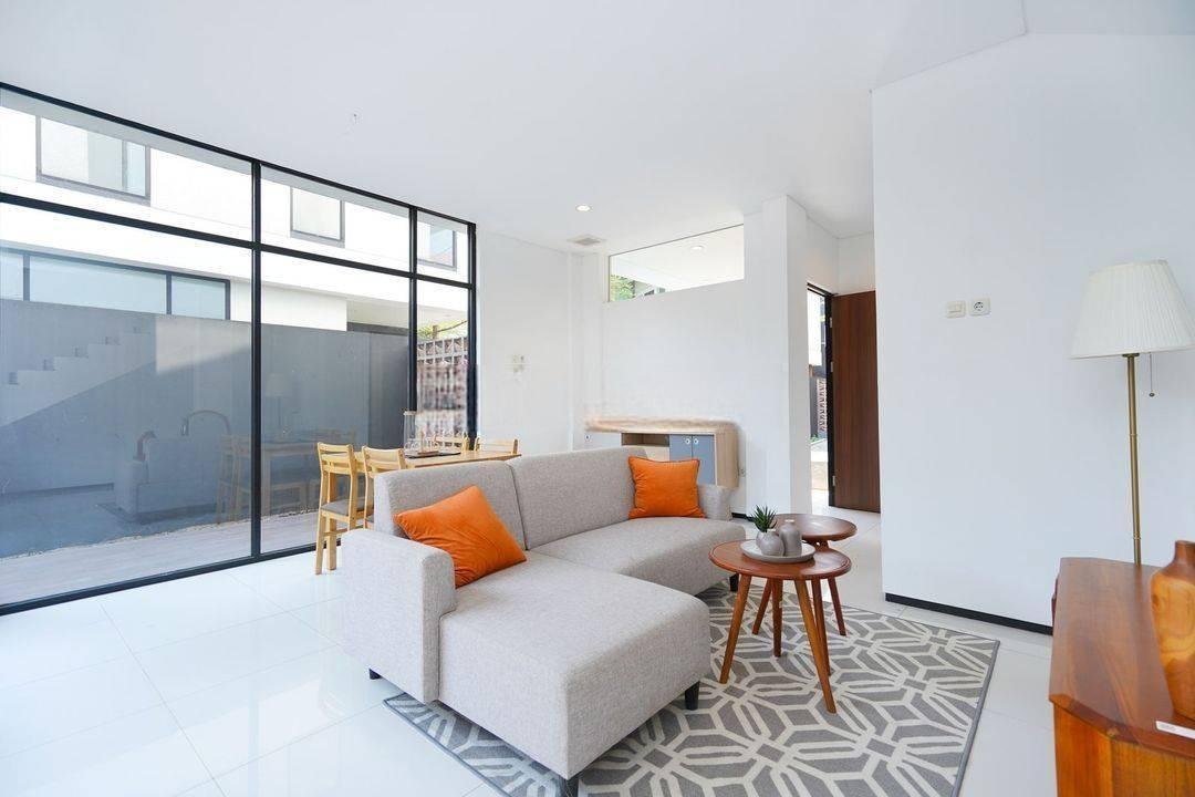 Rumah Luas Cantik 2 LT Bsa Nego 15 menit ke LIPPO TAMINI Dibantu KPR J18482