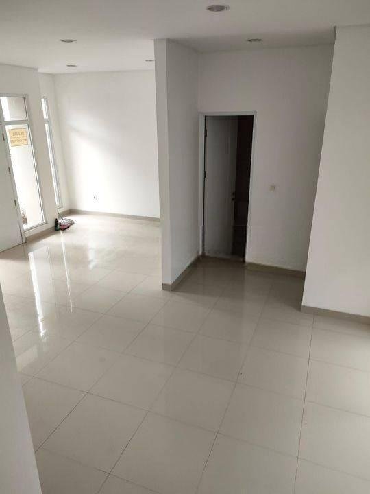 Rumah di Green Lake City