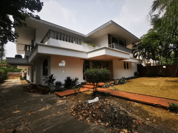 Cocok untuk Kantor/Klinik pinggir jalan