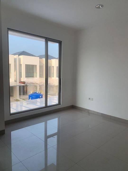 Rumah PIK 2 6x10 DISEWAKAN ada 3 AC Murah Nego