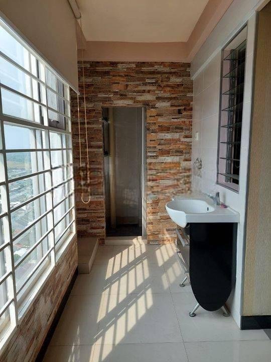 Dijual Apartemen 2BR 2 Unit Jadi 1 Dian Regency Sukolilo