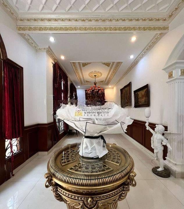 Rumah Mewah Jagakarsa Furnished Siap Pakai 3 lantai Termurah