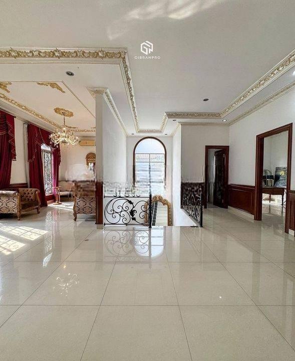 Rumah Mewah Jagakarsa Furnished Siap Pakai 3 lantai Termurah