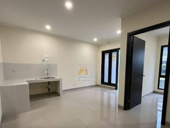 Sewa 2 Tahun Rumah Baru 3 Kamar di Cluster Baroni Gading Serpong