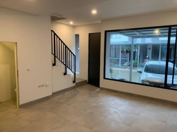 Rumah BRAND NEW siap Huni di cluster Yuthica yang terletak di pusat BSD