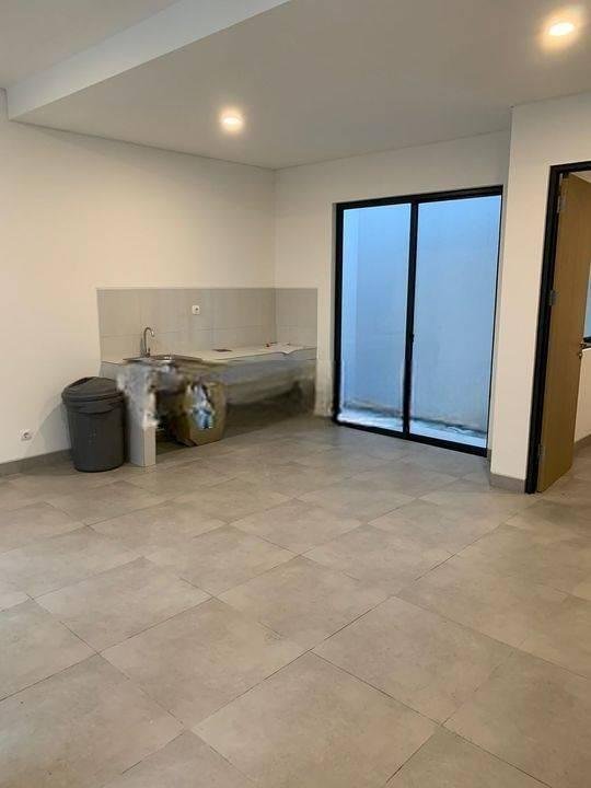 Rumah BRAND NEW siap Huni di cluster Yuthica yang terletak di pusat BSD