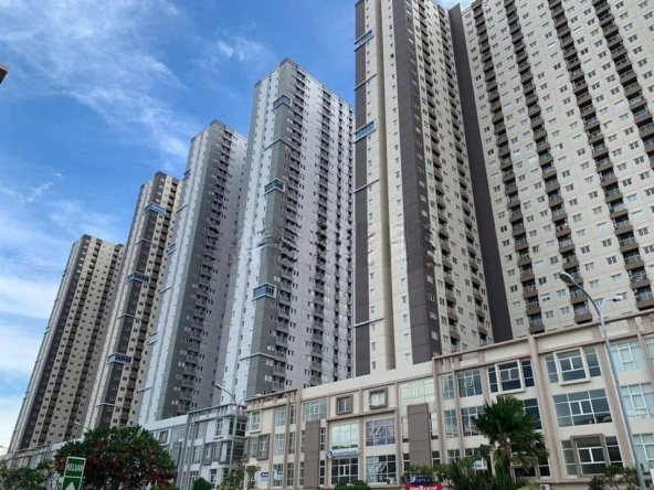 Dijual Di jual puncak dharmahusada full furnished