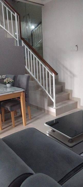 Rumah siap huni full furnish 2 lantai akses mobil dekat kantor bea cukai Jakarta timur