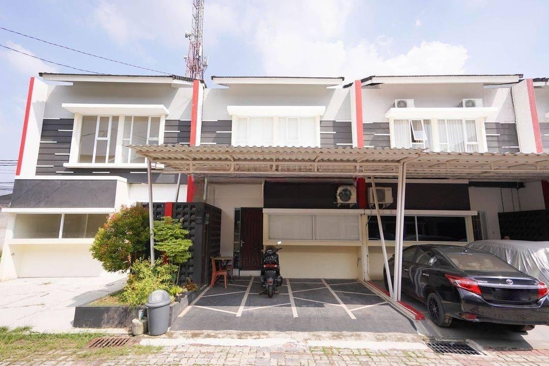 Rumah 3 KT Hadap Timur 20 Menit ke Stasiun Ceger Harga Nego J23416