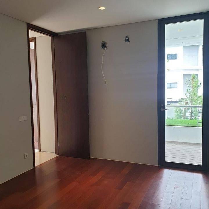 Dijual APARTEMEN THE ROSEBAY SURABAYA BARAT