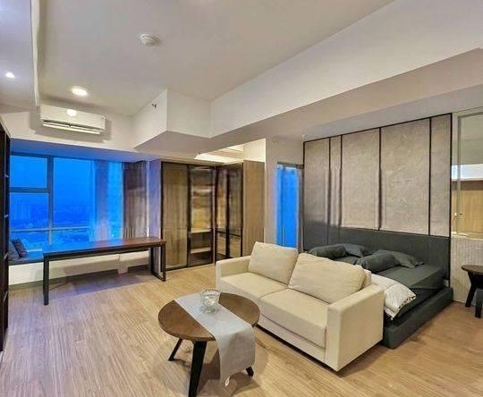 Dijual Apartemen Anderson 2 BR Jadi 1 BR Lantai 10 Furnished Mewah