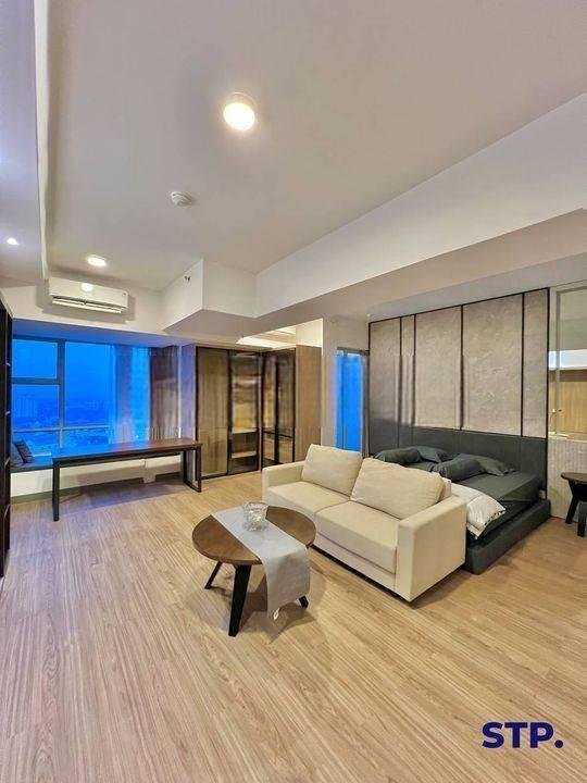 Dijual Apartemen Anderson 2 BR Jadi 1 BR Lantai 10 Furnished Mewah