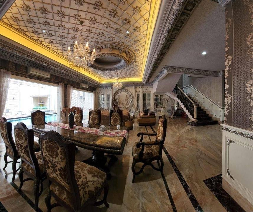 Rumah Super Mewah Siap Huni European Klasik Furnished PIK Pantai Indah Kapuk Katamaran Rumah Super Mewah Siap Huni European Klasik Furnished PIK Pantai Indah Kapuk Katamaran