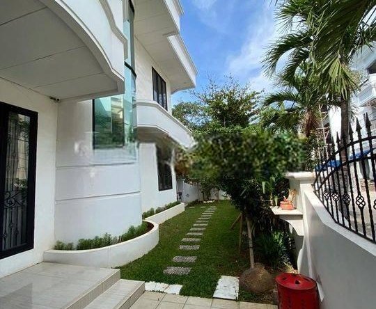 Rumah Bagus Siap Huni Full Furnished Luas 260 di Sunter