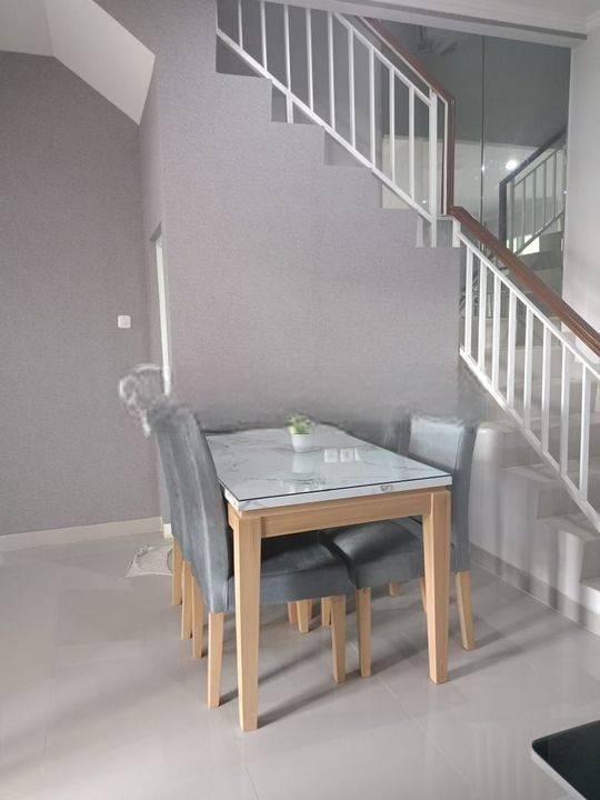 Rumah Siap Huni Full Furnise dekat RSUD Matraman Jakarta Timur