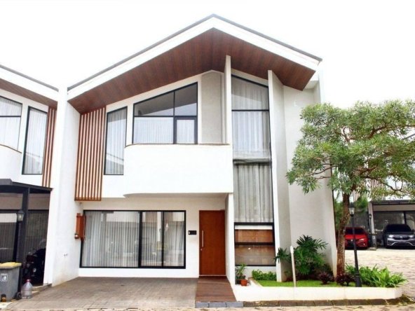 Rumah Idaman Luas 2 Lt Bisa Nego 15 menit ke Stasiun Ciracas Dibantu KPR J18284