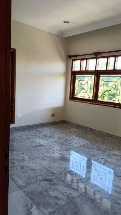 DI KAN Rumah Pondok Indah Jakarta Selatan