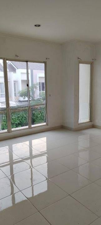 Disewakan Murah Rumah Cluster Starling Gading Serpong