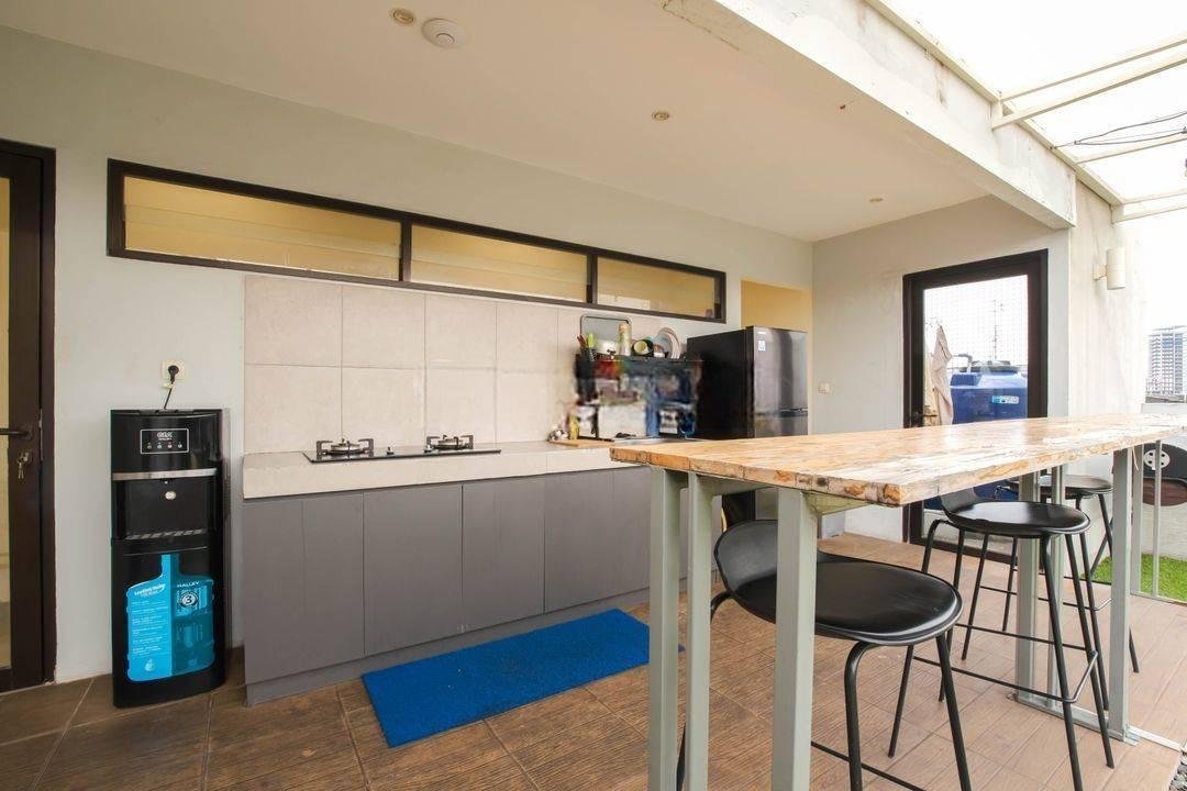 Ada Rooftop Fasilitas Full Furnished dan Siap Huni Dekat Kampus Binus