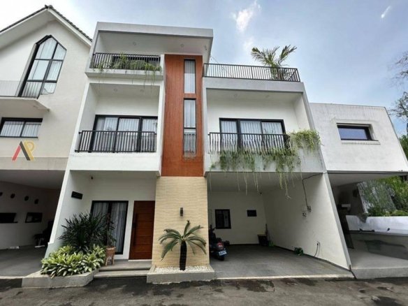 Rumah Baru Di Condet Belakang Kampus UNINDRA Jakarta Timur 10 Rumah Baru Di Condet Belakang Kampus UNINDRA Jakarta Timur Rumah Baru Di Condet Belakang Kampus UNINDRA Jakarta Timur