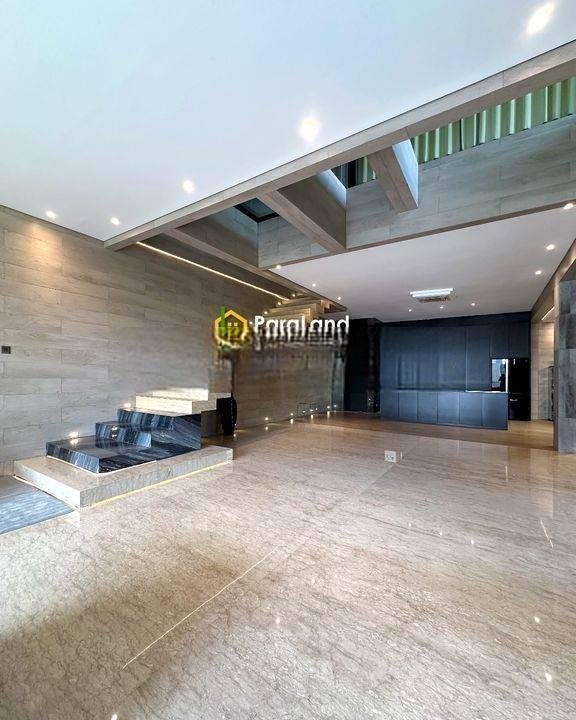 Andre Tjhia Permata Buana Luas 200m Bangunan 4 Lantai Lokasi Premium