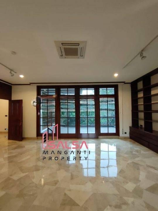 DISEWAKAN RUMAH CANTIK ASRI SIAP HUNI LOKASI STRATEGIS AREA SENOPATI DEKAT MABES DAN SCBD DAN AREA EXPAT DAN LOKASI TENANG DAN HARGA MURAH DI KEBAYORAN BARU JAKARTA SELATAN DISEWAKAN RUMAH CANTIK ASRI SIAP HUNI LOKASI STRATEGIS AREA SENOPATI DEKAT MABES DAN SCBD DAN AREA EXPAT DAN LOKASI TENANG DAN HARGA MURAH DI KEBAYORAN BARU JAKARTA SELATAN