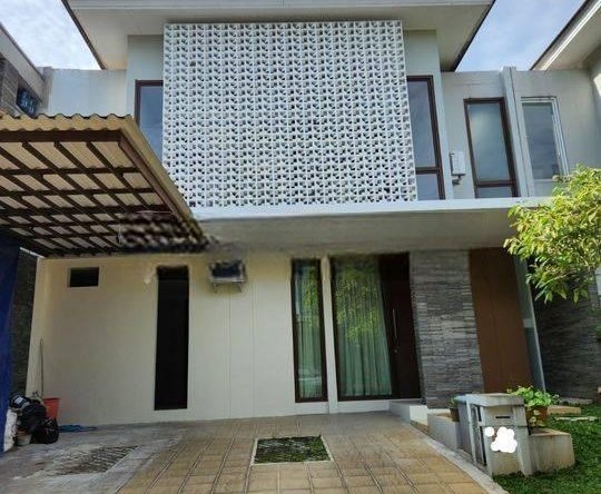 Rumah Bagus 2 Lantai Semi Furnished dalam Cluster Discovery Bintaro Jaya Tangerang Selatan