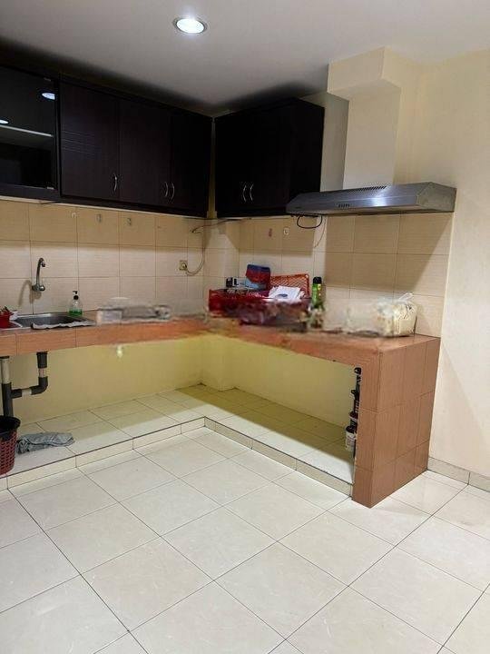 Disewakan RUmah 2 Lantai Bagus Kelapa Gading Molek