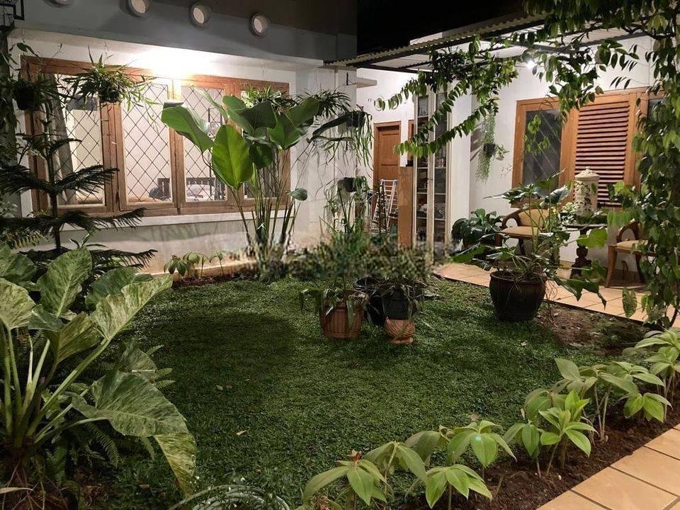 Rumah 1lantai cocok untuk kantor dan bisnis resto prapanca jaksel