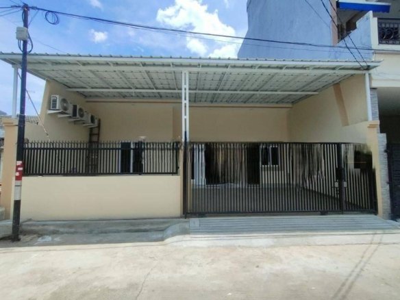 RUMAH BARU MINIMALIS DISEWAKAN SUNTER MAS LOKASI NYAMAN JAKARTA UTARA Rumah di Sunter Mas Baru 36 RUMAH BARU MINIMALIS DISEWAKAN SUNTER MAS LOKASI NYAMAN JAKARTA UTARA Rumah di Sunter Mas Baru RUMAH BARU MINIMALIS DISEWAKAN SUNTER MAS LOKASI NYAMAN JAKARTA UTARA Rumah di Sunter Mas Baru
